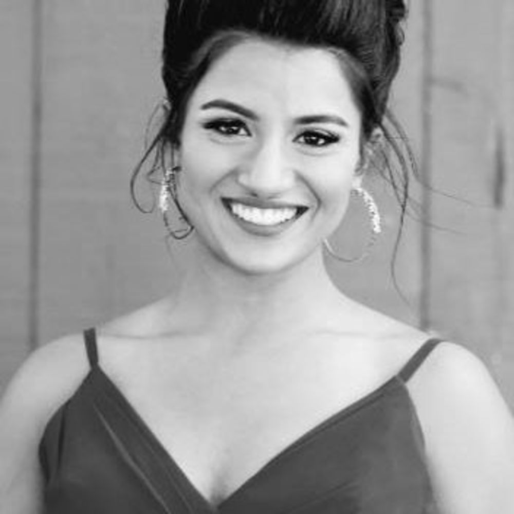 Meet your Posher, Ashima